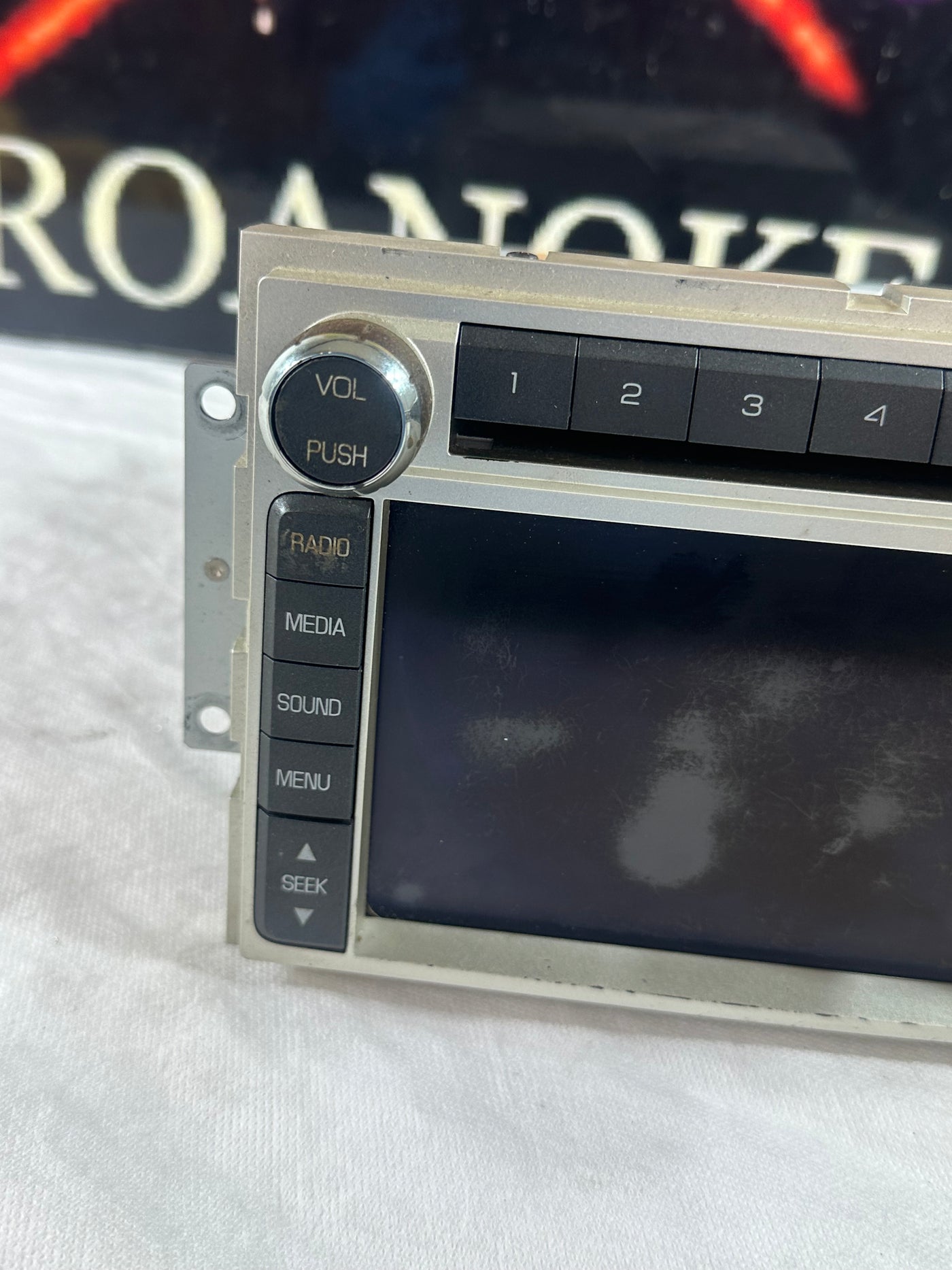 2007-2010 Lincoln MKX AM/FM/CD 6 Disc Navigation System OEM