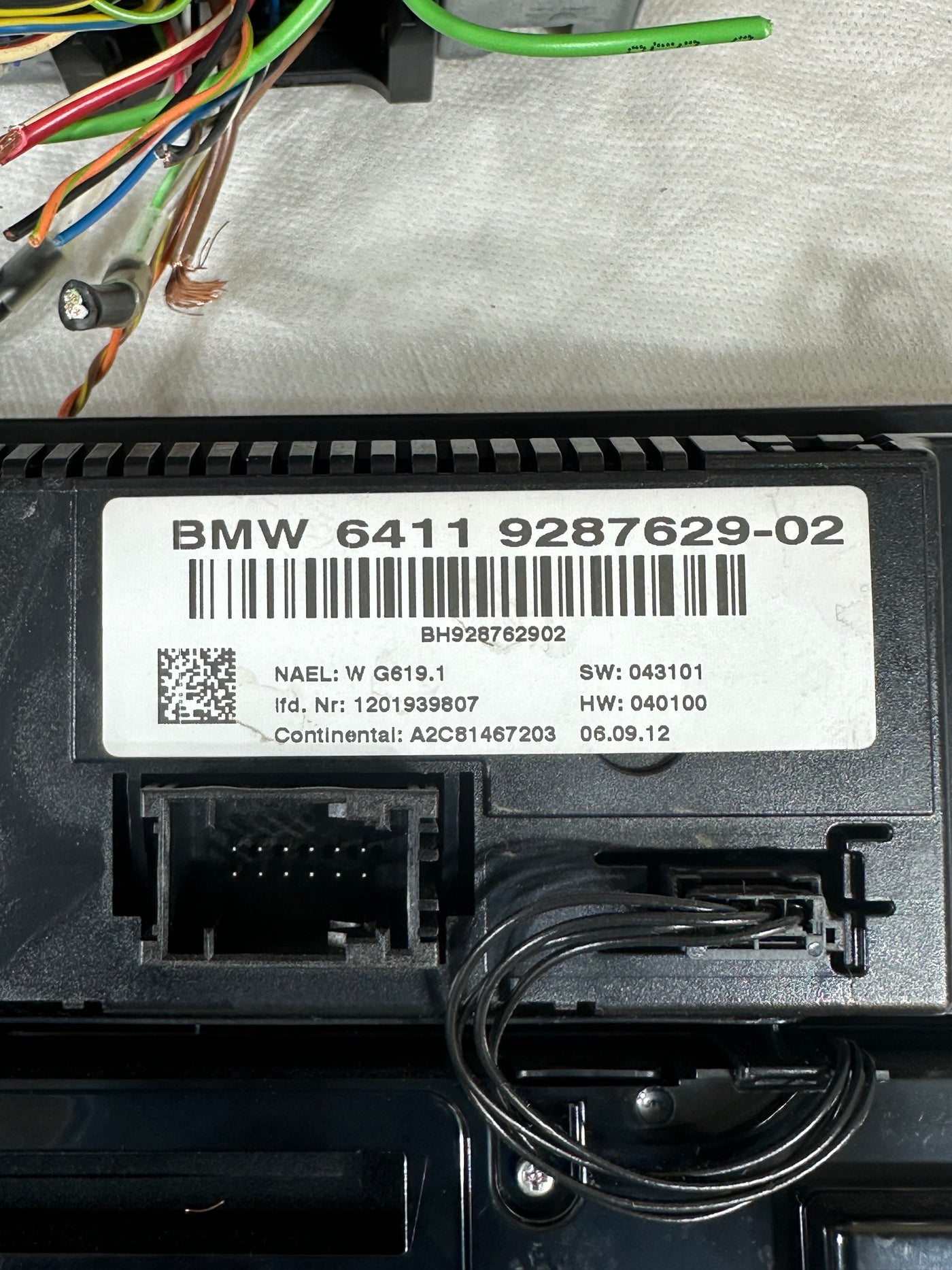 2013 BMW X3 Radio Stereo Audio Navigation CD Player Receiver W/ Climate Control