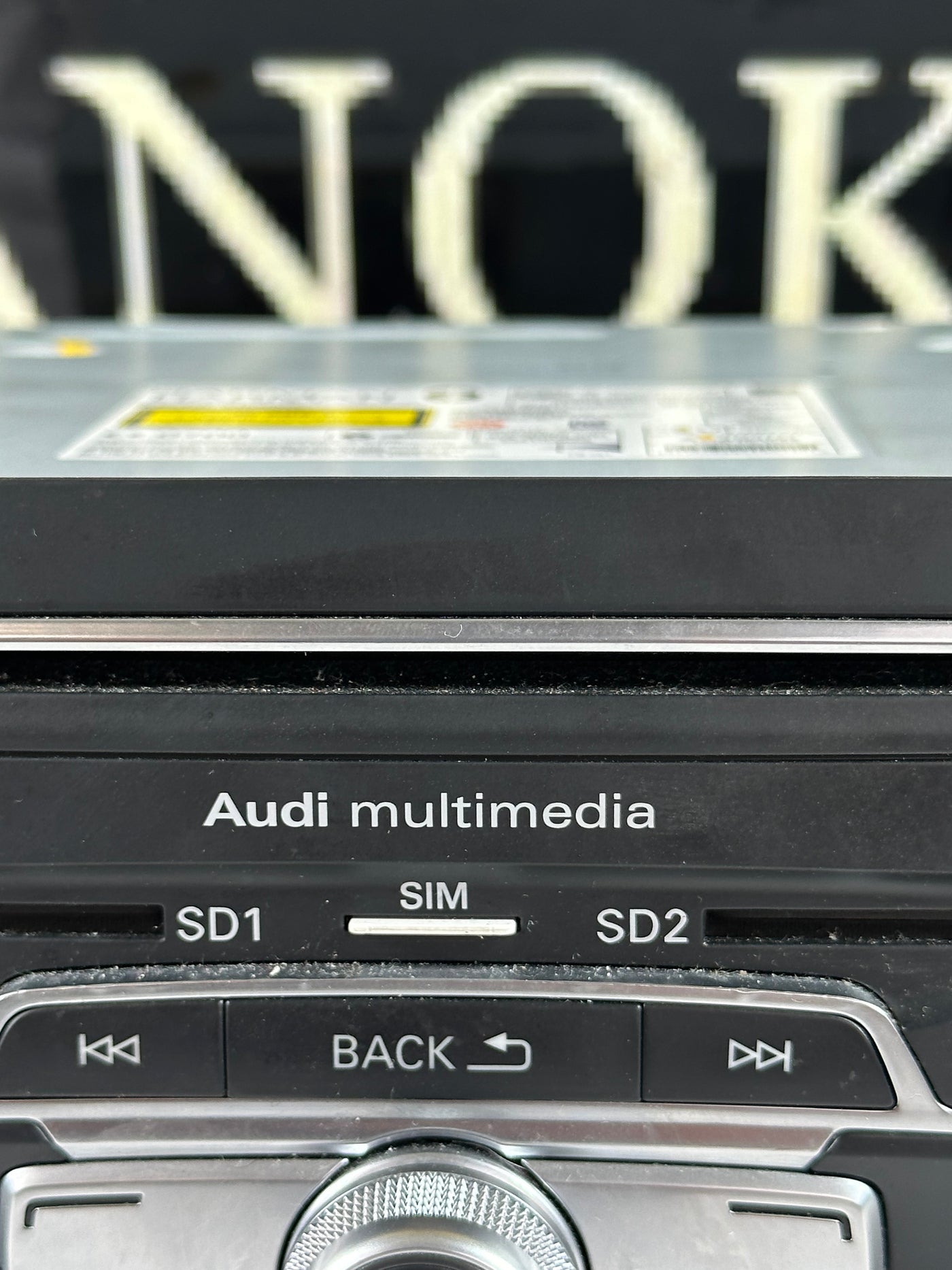 15 - 16 Audi Q3 Quattro OEM Navigation Multimedia AM FM Radio SD Sim Card