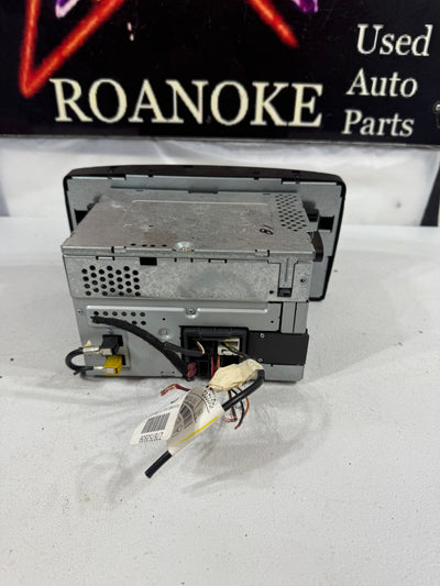 06-08 Mercedes W251 R350 R500 Navigation GPS Radio  Screen CD DVD Player OEM