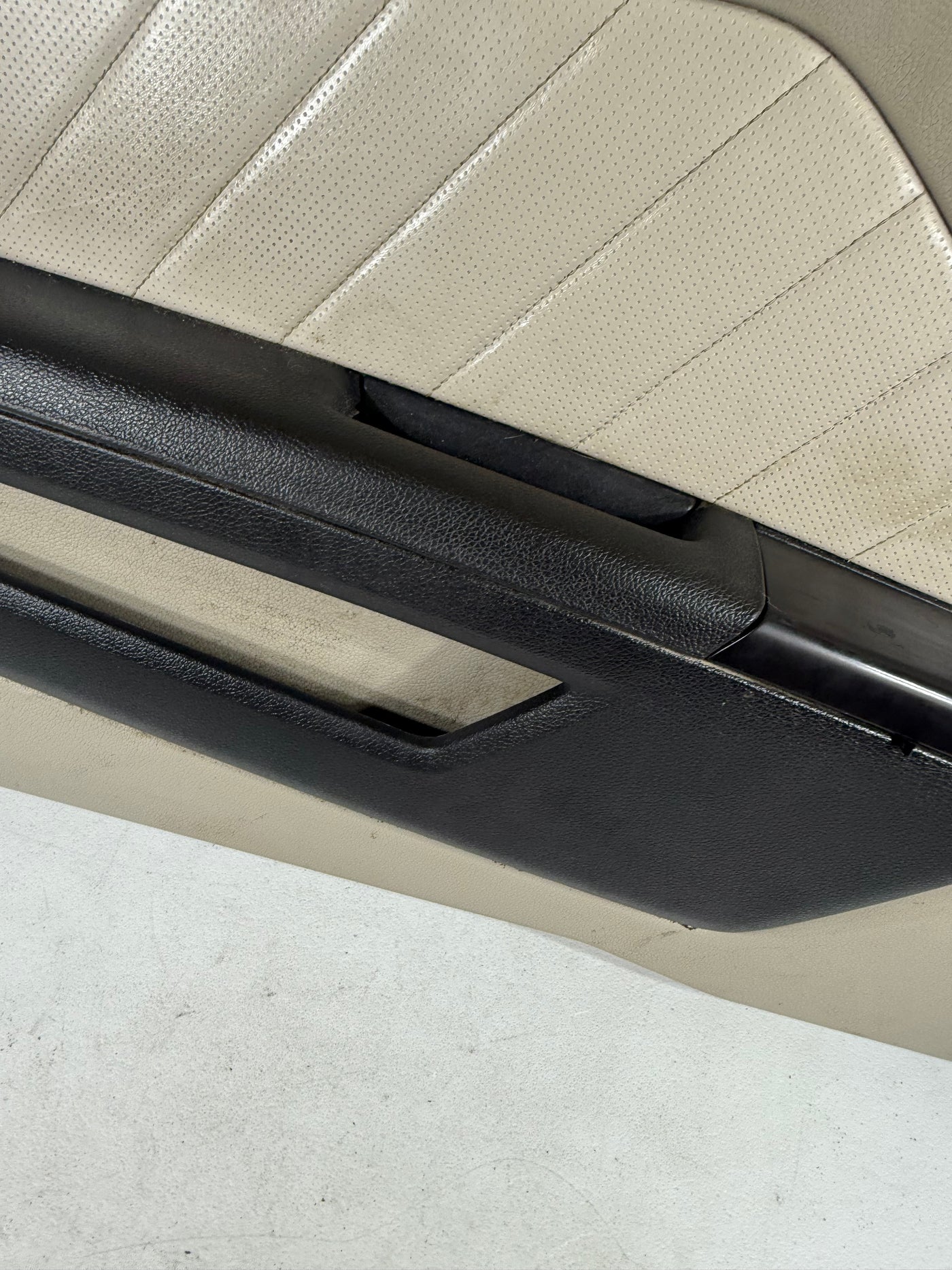 OEM 2010 - 2014 FORD MUSTANG COUPE LEFT DRIVER DOOR PANEL BEIGE SHAKER