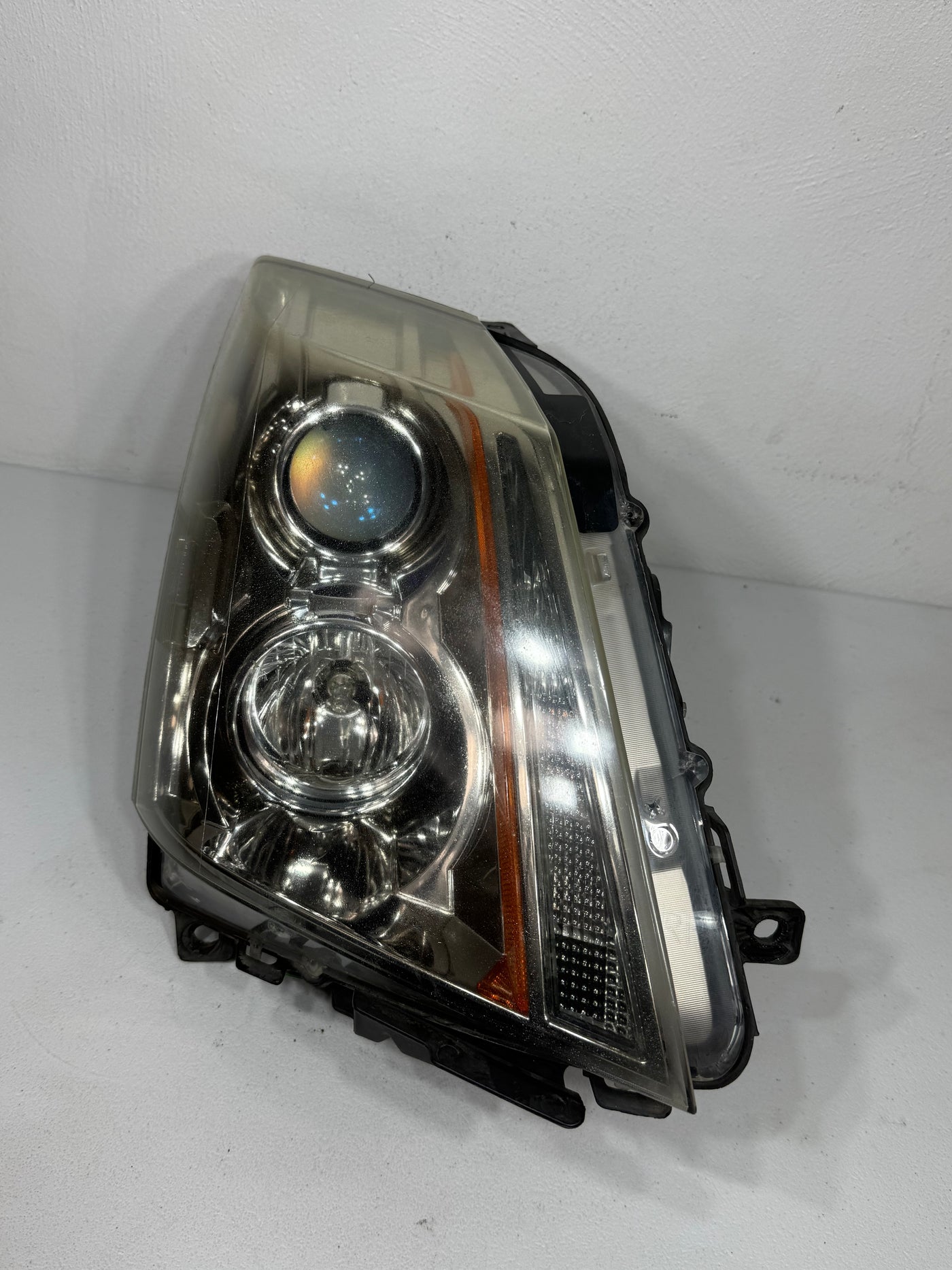 2008-2014 Cadillac CTS Headlight Halogen Right Passenger side genuine OEM