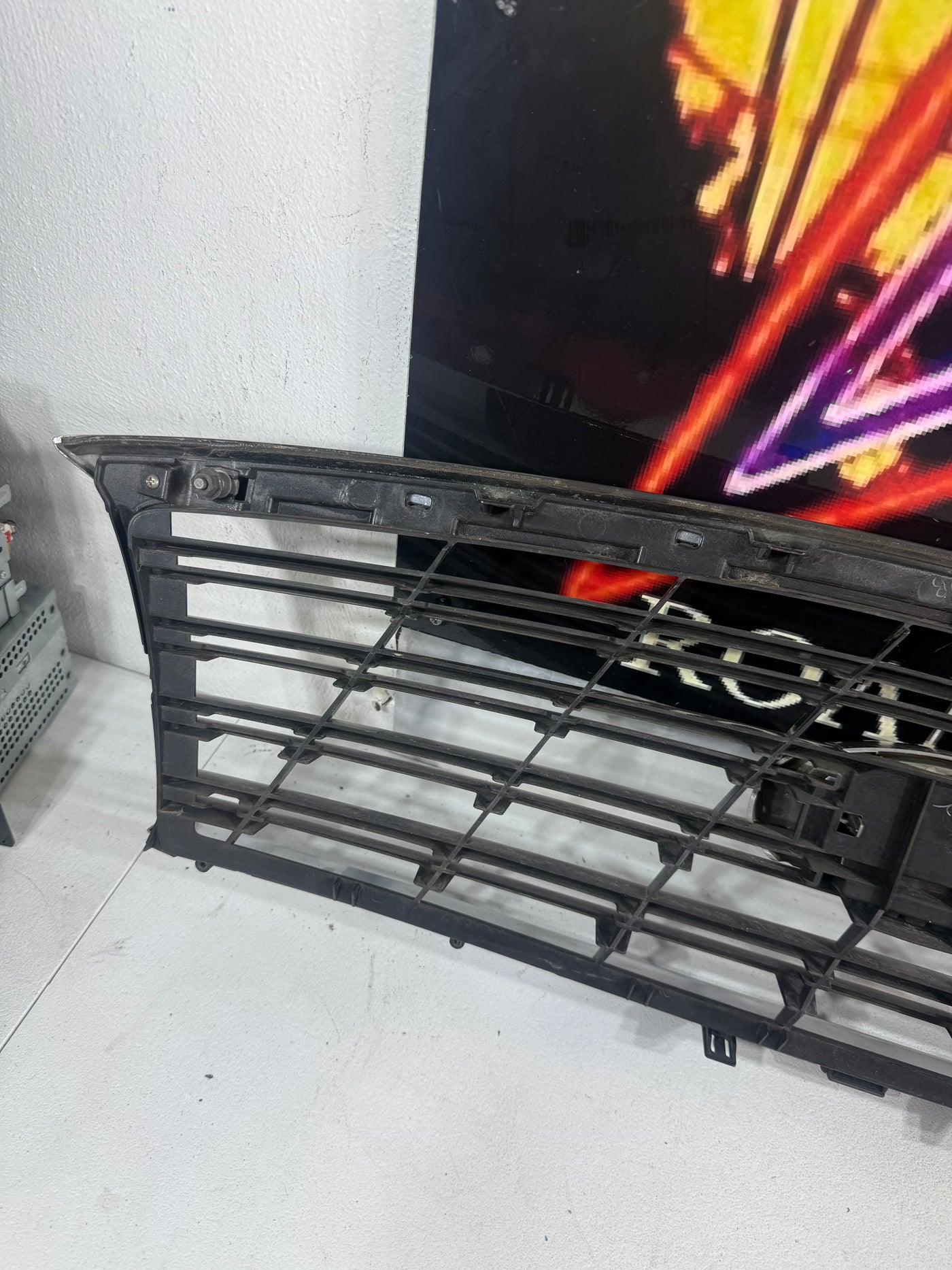 Infiniti M37x 2011 Grille Upper Bumper Mounted Fits 11-13 INFINITI M37 OEM