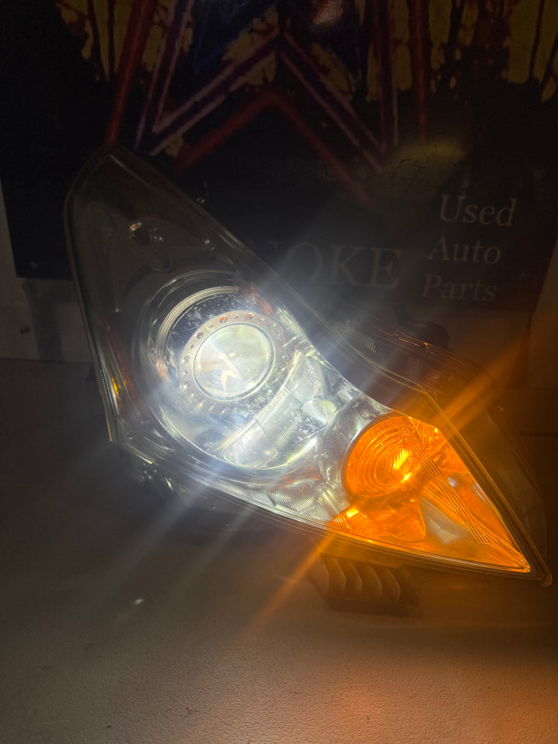 2010-2013 Infiniti G25 G37 Sedan Front Right Side Xenon HID Headlight OEM