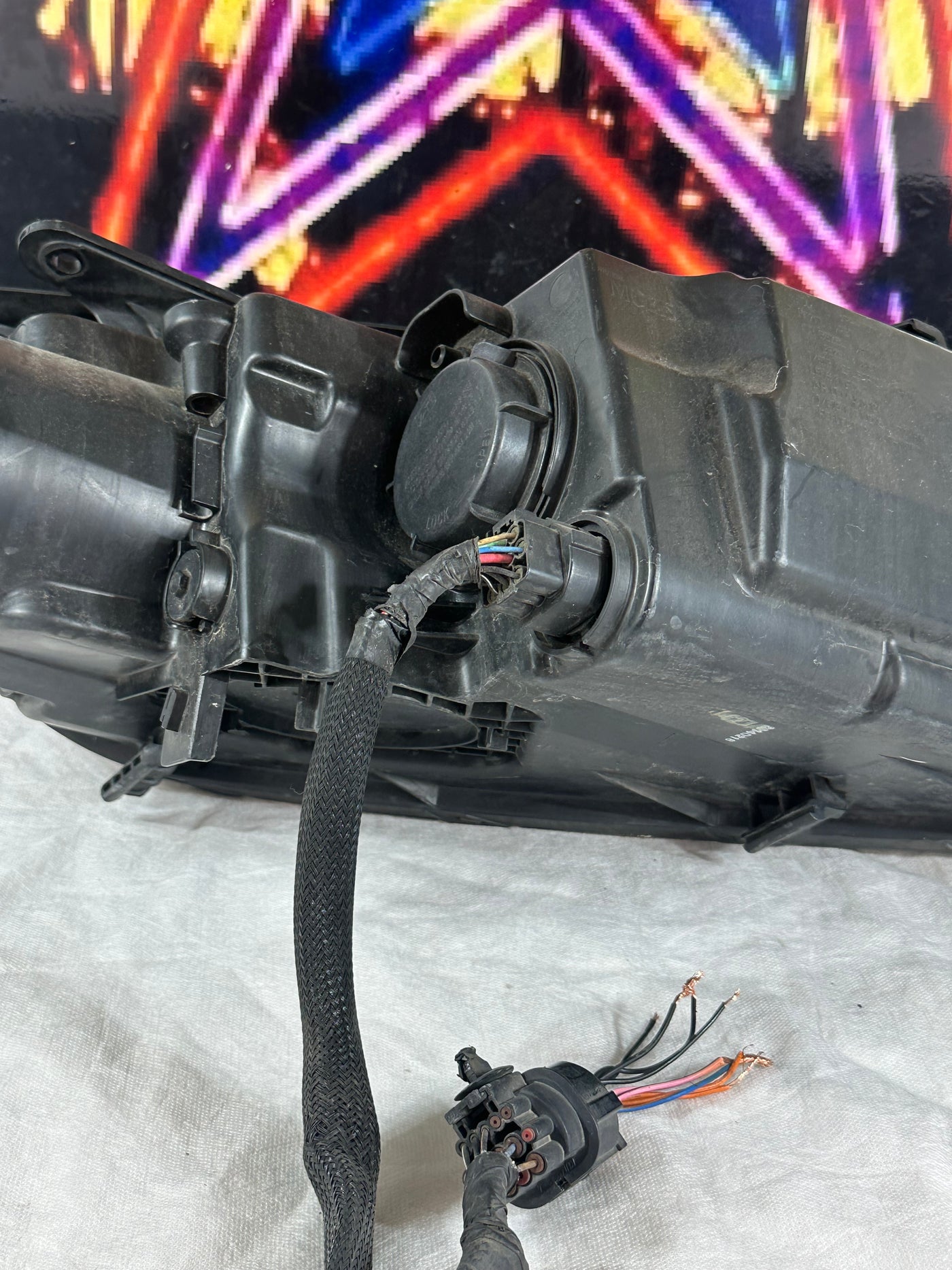 2014 2015 Kia Optima OEM Left Headlight Halogen W/LED DRL OEM 92101-4c