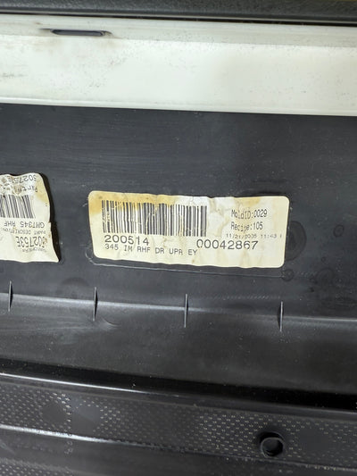 2006 - 2010 HUMMER H3 Door Panel Front Right Passenger Side OEM
