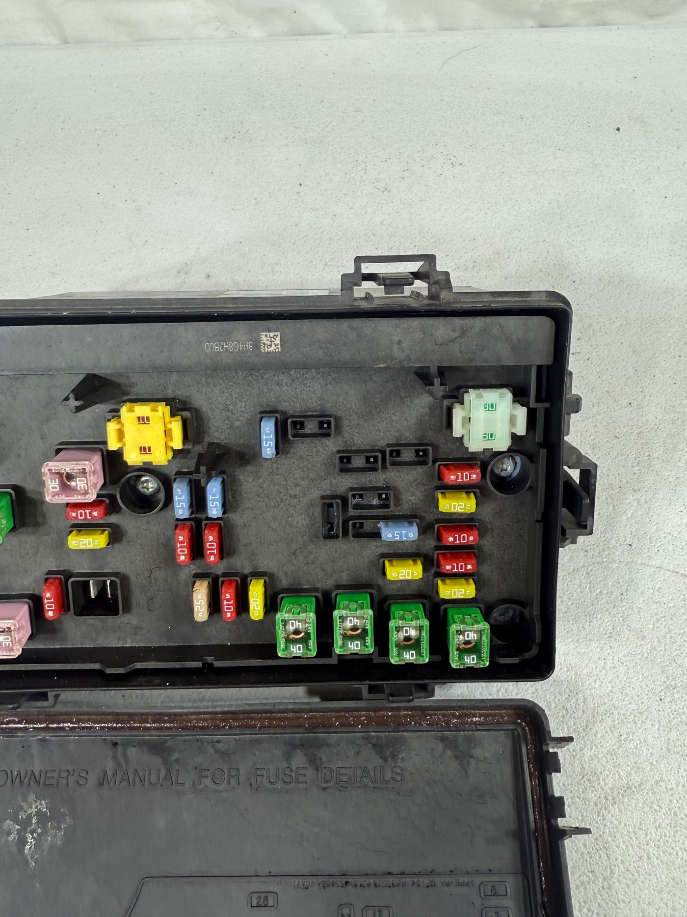 2008-2009 Chrysler Sebring Dodge Avenger Relay Fuse Box P68028008AB Module OEM