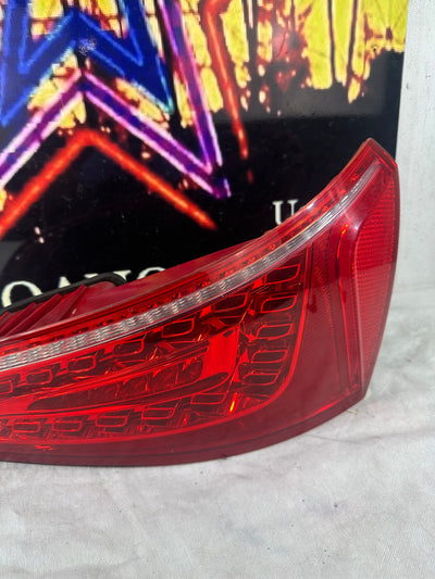 2009-2012 Audi Q5 Tail Light Red LED Lamp RH Right Passenger Side 80A945076C OEM