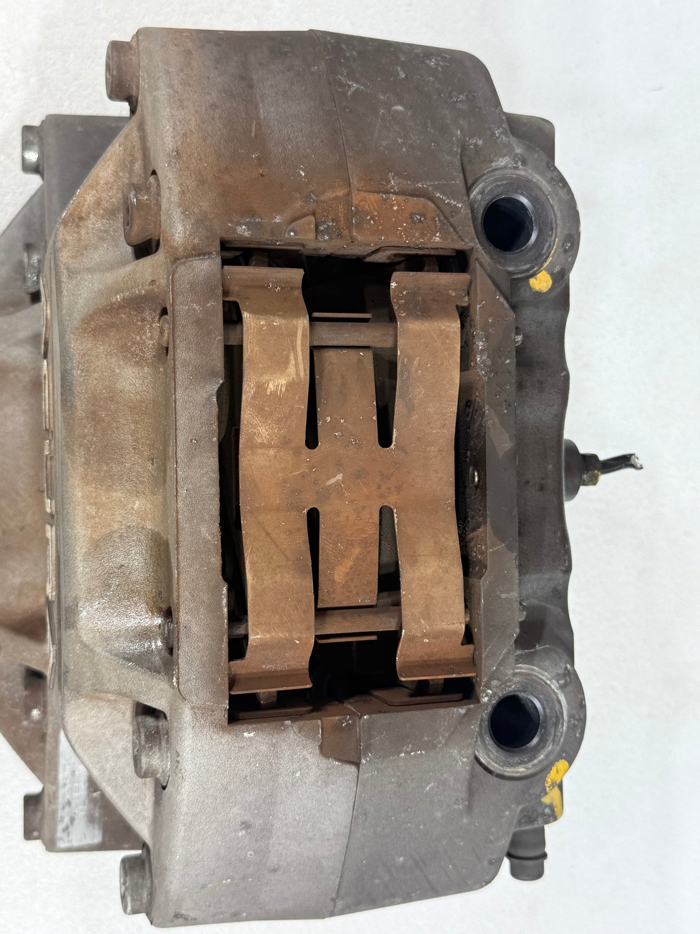 2005-2012 Acura RL Advics Front Left Right 4 Piston Brake Calipers (Pair) OEM