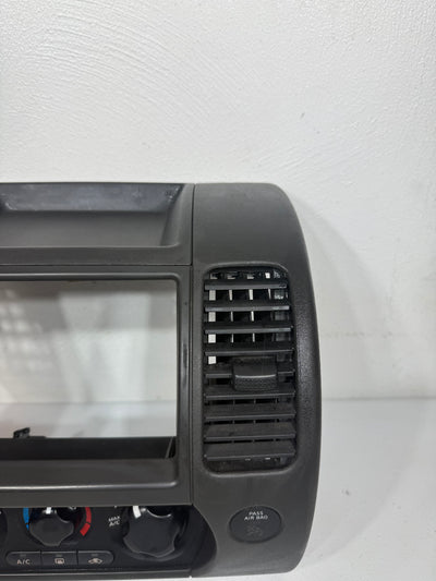 2005-2008 Nissan Xterra Radio Center Dash Bezel Trim Climate Control OEM