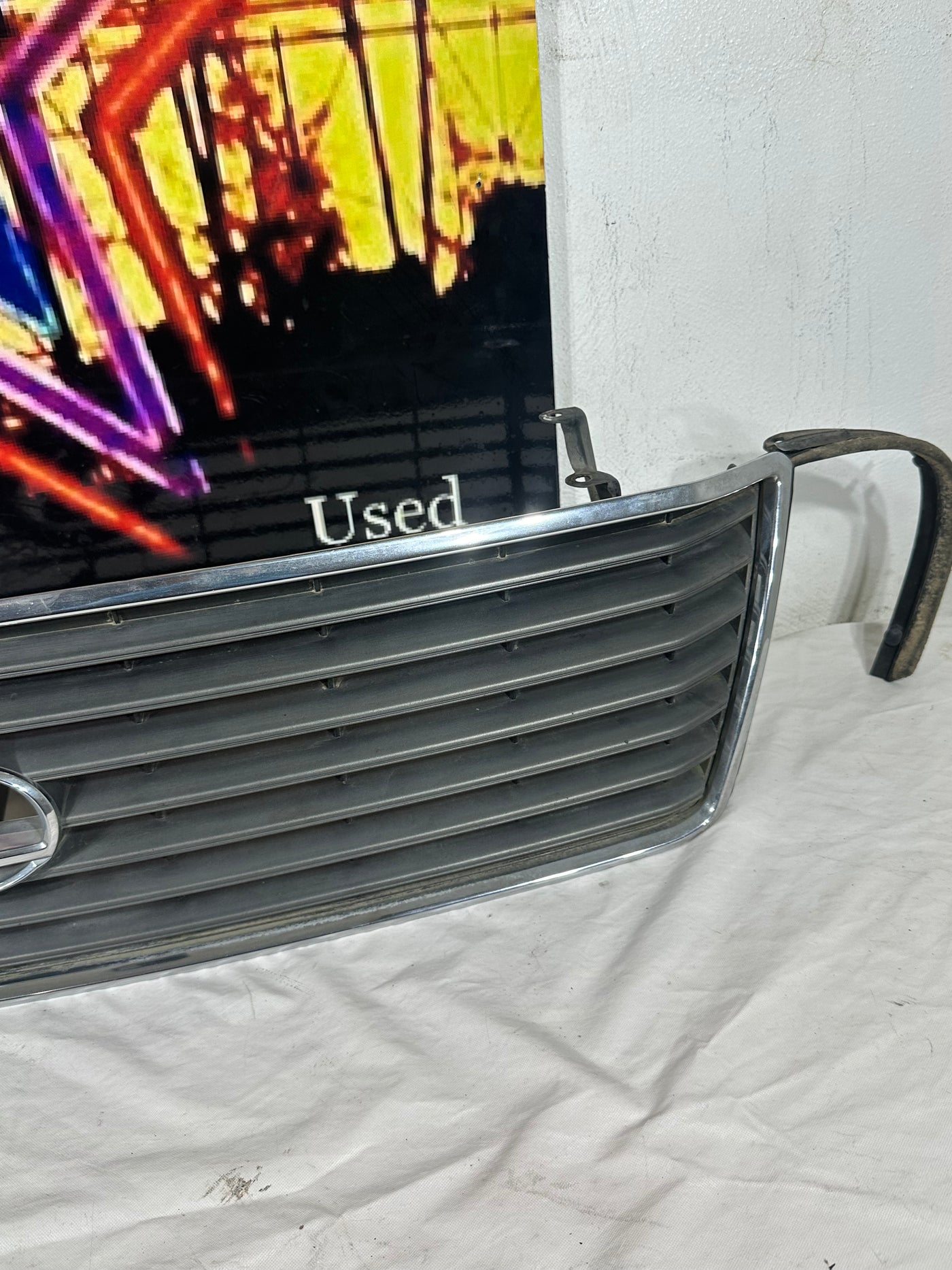 1995-1997 LEXUS LS400 OEM CHROME GRAY FRONT UPPER GRILLE GRILL 53112-50050