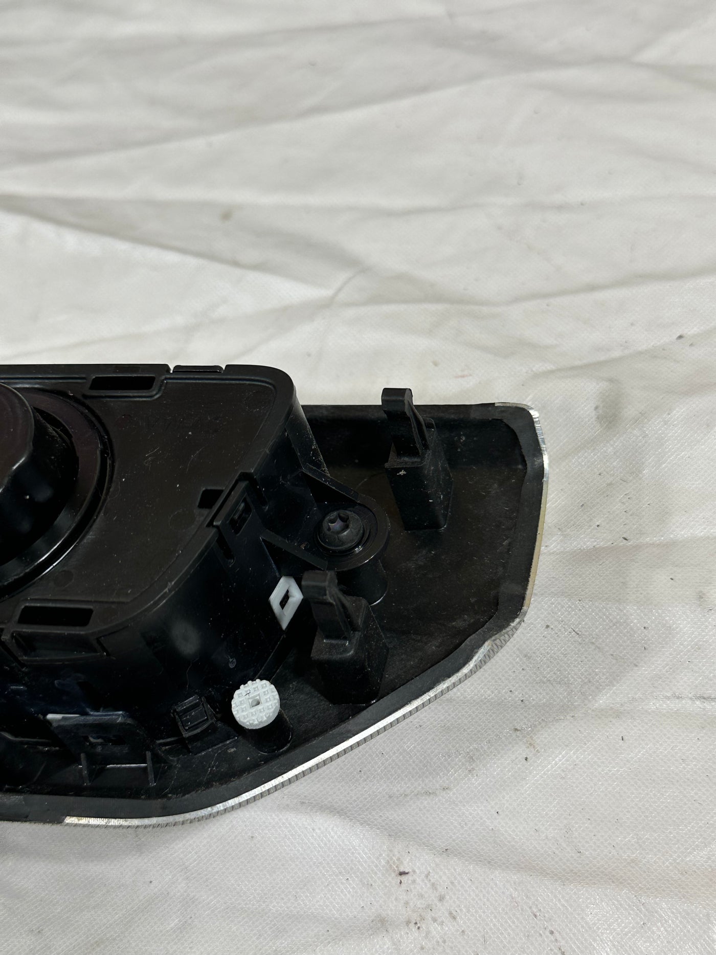 2017-2020 AUDI A4 FRONT LEFT SIDE DASH HEADLIGHT CONTROL SWITCH 4M0941531AA OEM