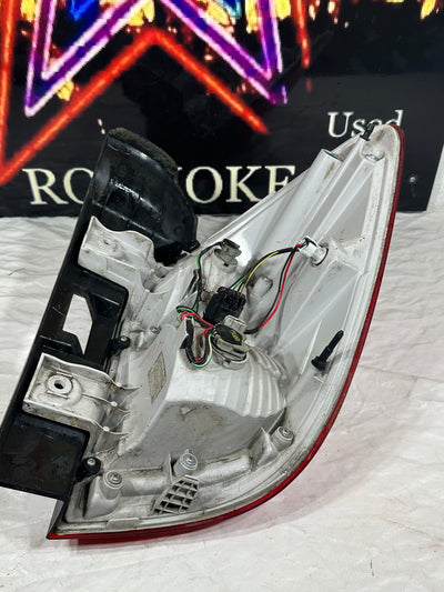 2016 - 17 CHEVY EQUINOX LH DRIVER SIDE OEM TAIL LIGHT OEM