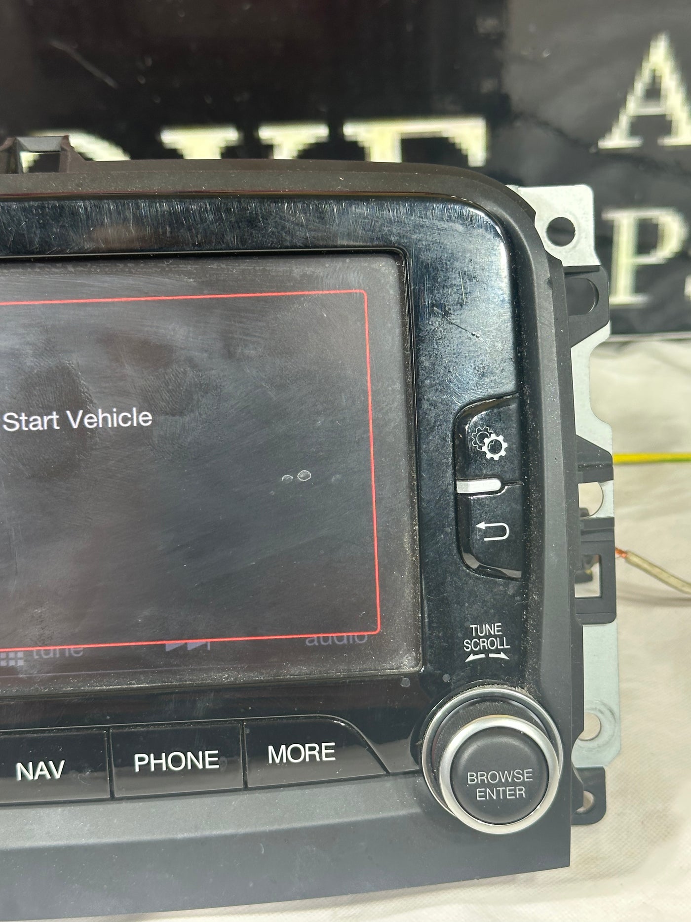 2014-2017 Fiat 500 Radio Display Screen Receiver Navigation 4Dr AM/FM OEM