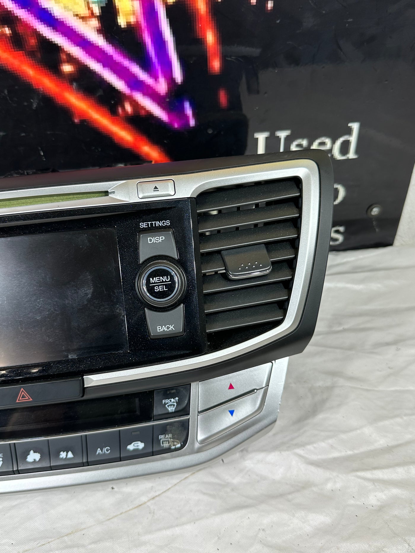 2013-2015 Honda Accord AM/FM Radio Receiver GPS Display Navigation W/Climate Control OEM