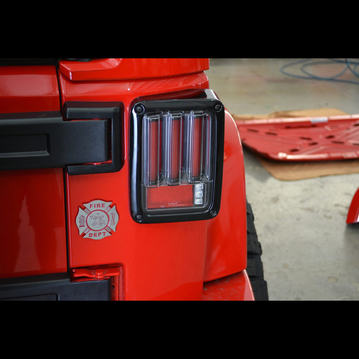 Jeep Tail Lights, Wrangler Tail Lights, Wrangler 07-18 Tail Lights, Smoked Tail Lights, LED Tail Lights, Recon Tail Lights