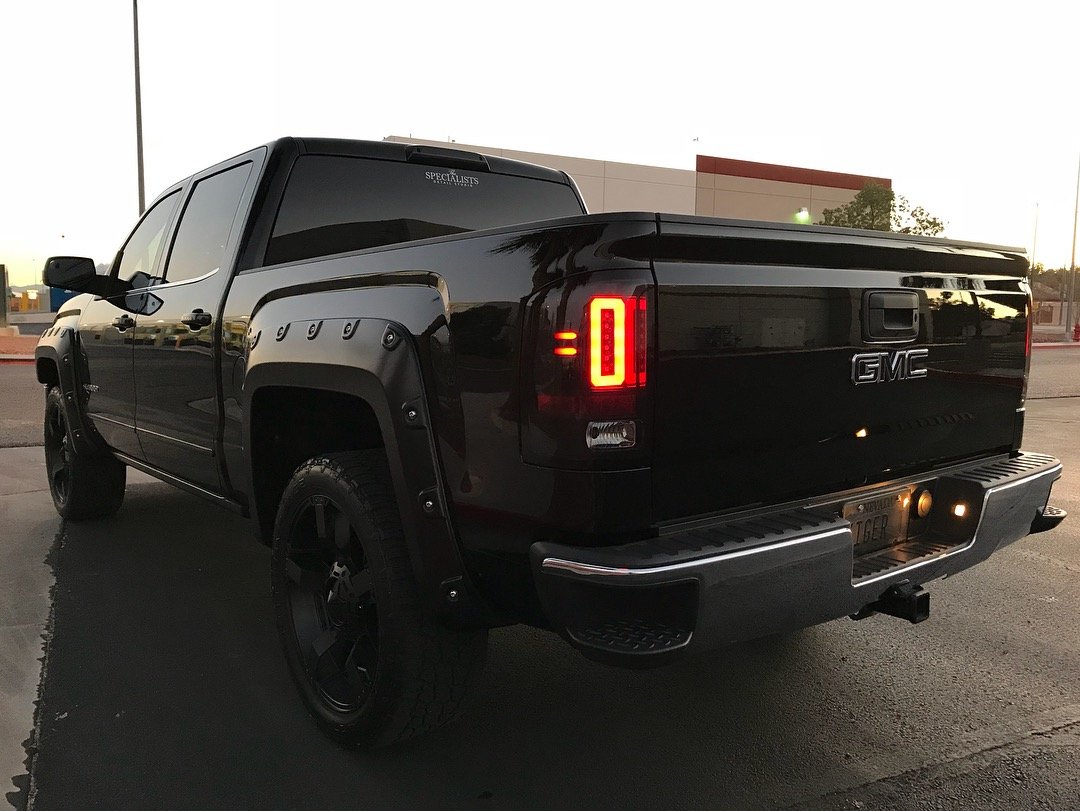 GMC Tail Lights, Sierra Tail Lights, Sierra 1500 Tail Lights, Sierra 2500 Tail Lights, Sierra 3500 Tail Lights, Smoked Tail Lights, Recon Tail Lights