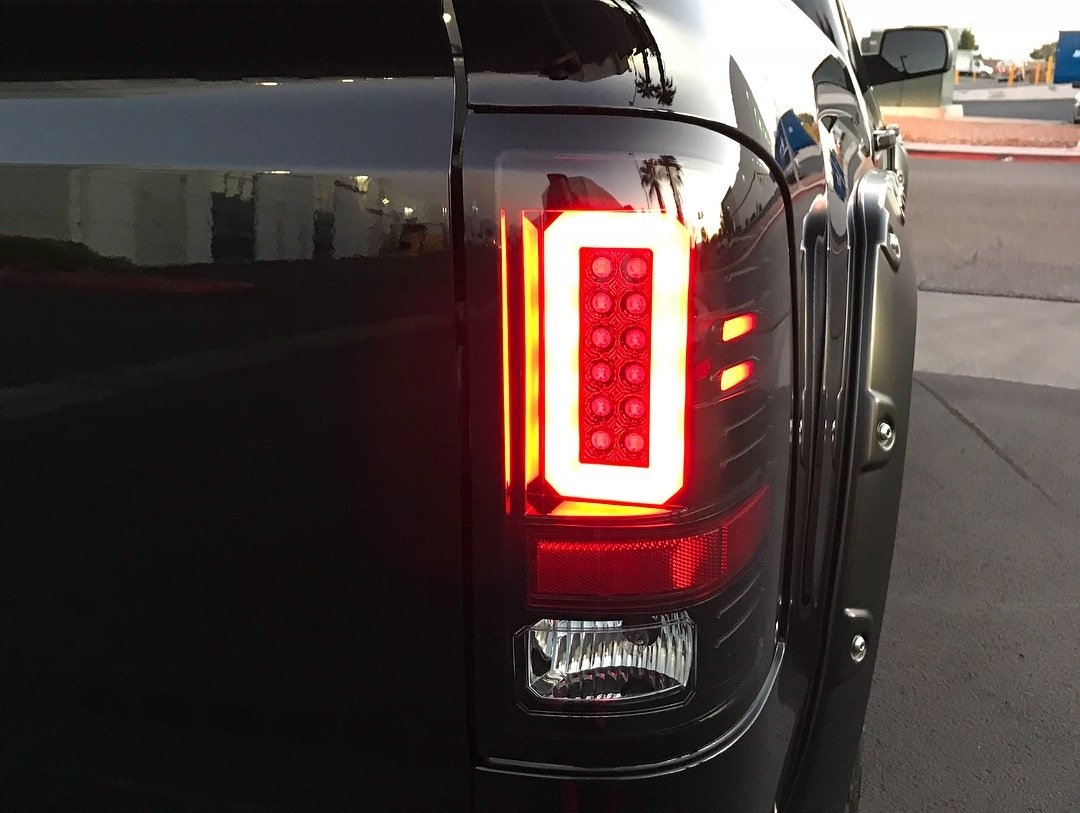 GMC Tail Lights, Sierra Tail Lights, Sierra 1500 Tail Lights, Sierra 2500 Tail Lights, Sierra 3500 Tail Lights, Red Tail Lights, Recon Tail Lights