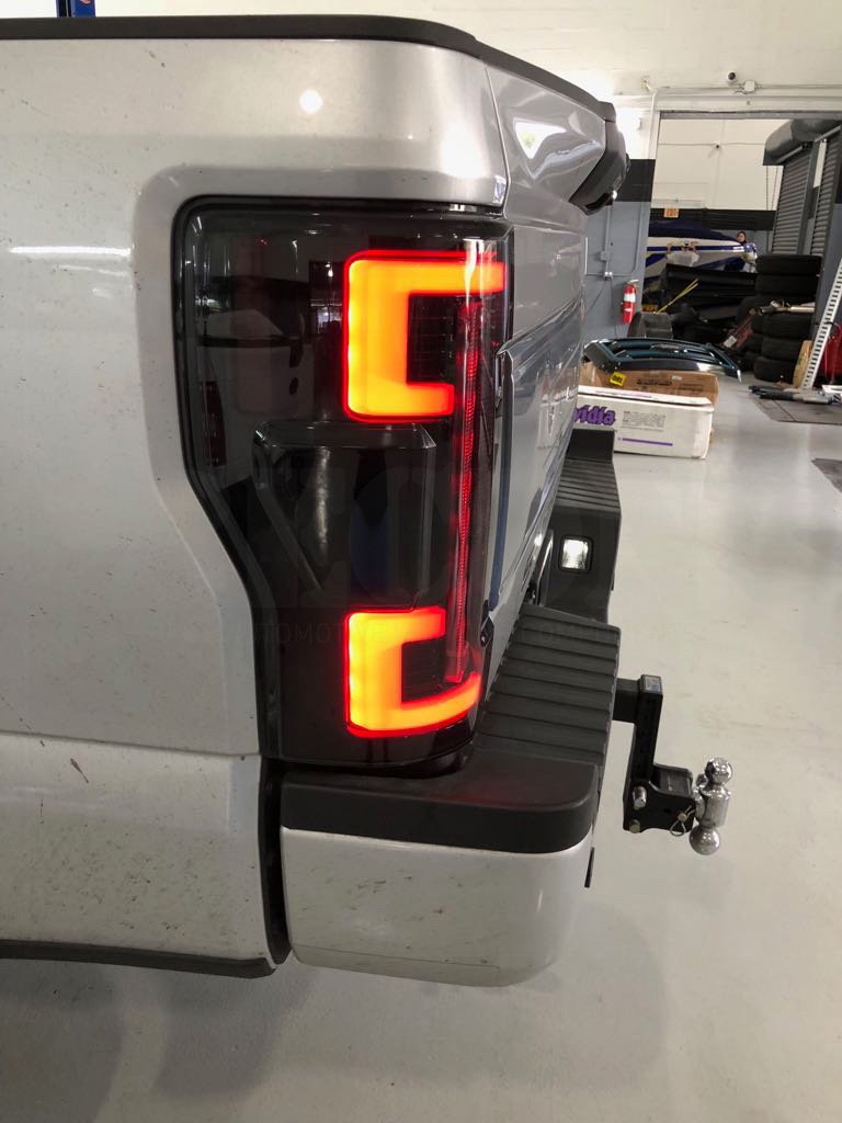 Ford Tail Lights, Ford Super Duty Tail Lights, Super Duty 17-19 Tail Lights, Tail Lights, Smoked Tail Lights, Ford F250 Tail Lights, Ford F350 Tail Lights, Ford F450 Tail Lights, Ford F550 Tail Lights