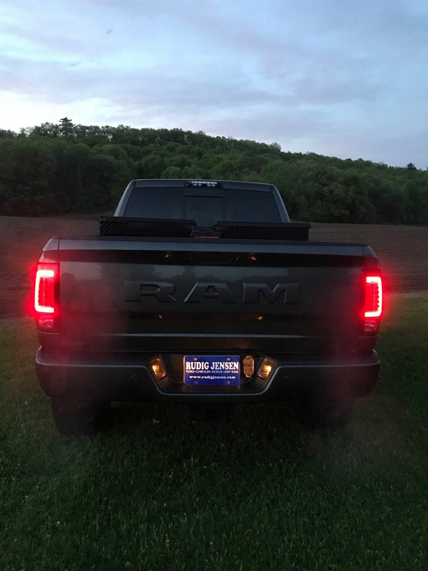 Dodge Tail Lights, Dodge RAM Tail Lights, RAM 1500 Tail Lights, RAM 2500 Tail Lights, RAM 3500 Tail Lights, RAM 1500 13-18 Tail Lights, Smoked Tail Lights, Recon Tail Lights, Tail Lights