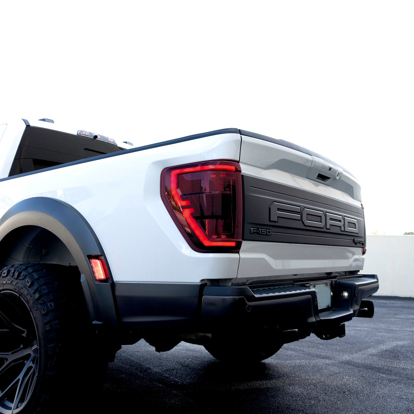 Ford F150 & Raptor 21-23 (Replaces OEM Led Style Tail Lights W/ Blind Spot Warning System) Oled Tail Lights - Red Lens
